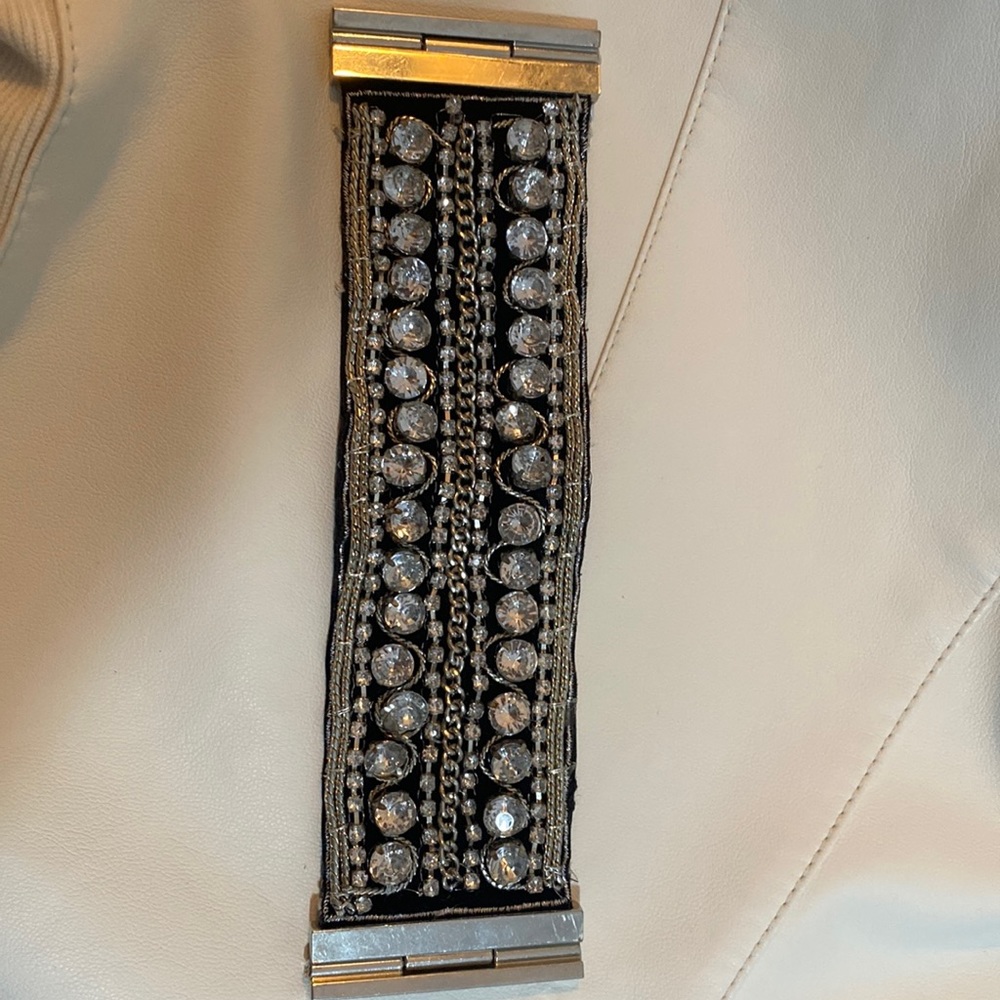 Bracelet with suede backing..magnetic clasp